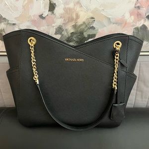 Brand New Authentic Michael Kors Purse